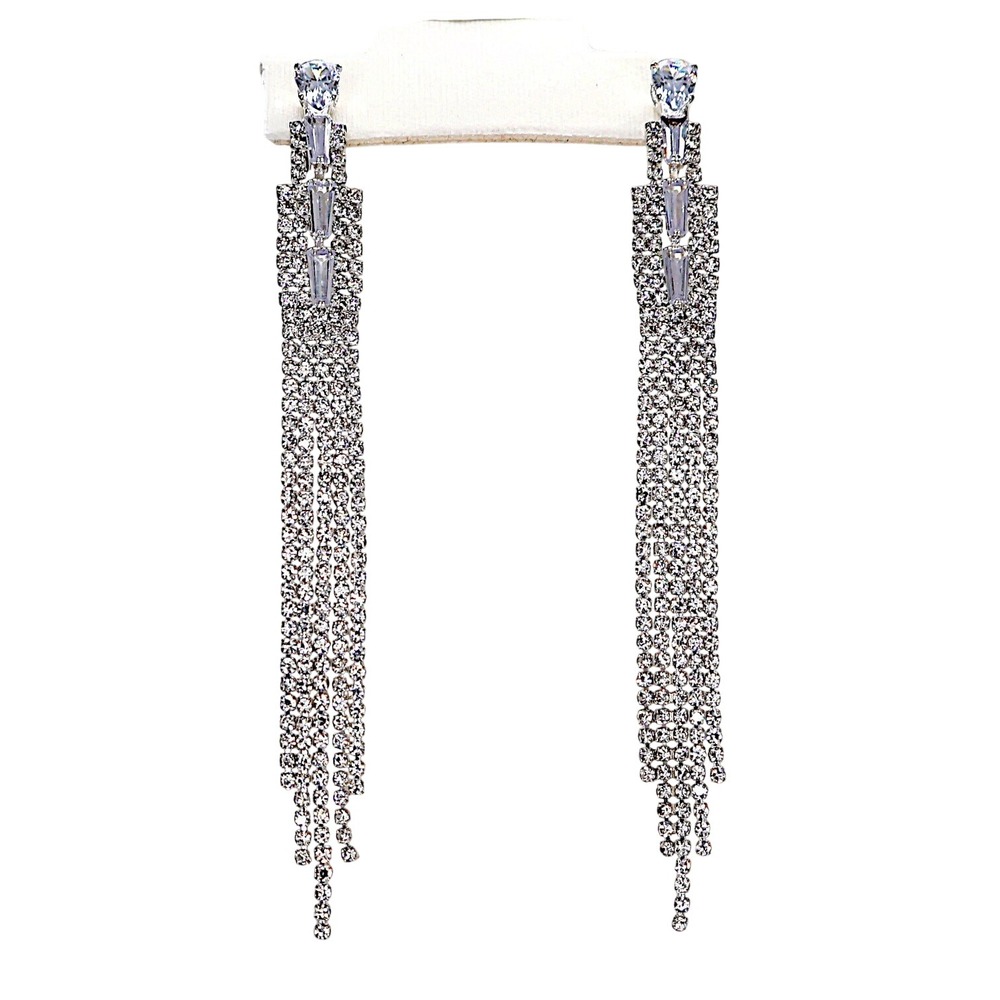 Swarovski Crystal Fringe Shoulder Duster Earrings Silver Bridal Chandelier NWOT